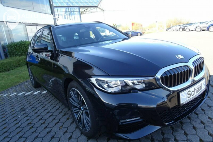 Importer une BMW 320d Touring M Sport LED NAV PDC SHZ Tempomat